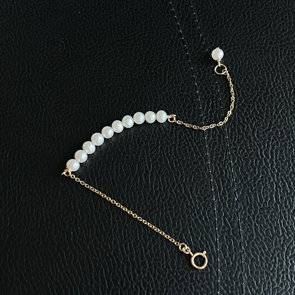 Elegant 14k goldfilled Pearl Bracelet